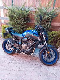 Yamaha mt07 