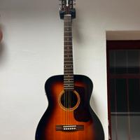 Chitarra acustica Guild om-140