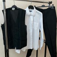 Divisa da cameriere professionale