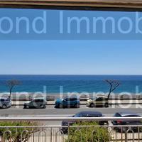 Appartamento fronte mare a Roccalumera