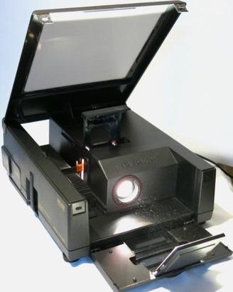 PROIETTORE DIAPOSITIVE BRAUN NOVAMAT 515 AFE