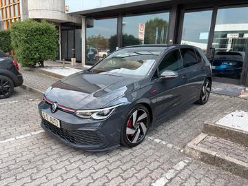 Volkswagen Golf GTI 2.0 tsi Gti 245cv harman/kardo