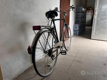 BICICLETTA BIANCHI NERA D’EPOCA
