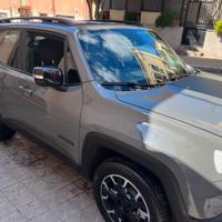 Jeep Renegade upland cross 240 cv