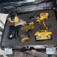 trapano a percussioni e avvitatore de walt