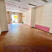 1 Vetrina a Impruneta