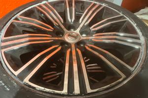 Gomme piu cerchi volvo