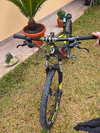 SCOTT SCALE 30 IN CARBONIO