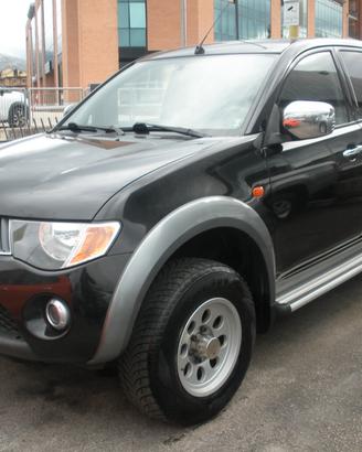 Mitsubishi L200 2.5 DI-D/136CV Double Cab Intense