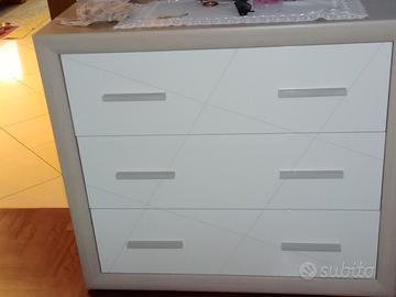 specchio rettangolare nuovo con cornice bianco lav