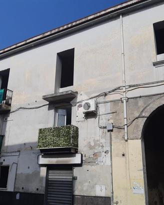 3 LOCALI A NOCERA INFERIORE