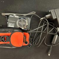 Macchina fotografica Nikon Coolpix S3000