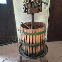 Torchio IDRAULICO per spremitura