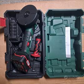 smerigliatrice angolare 20v  parkside  