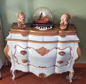 antico cassettone veneziano 600