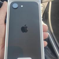 iPhone 16 e