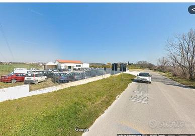 Terreno di 4000mq con Immobile a FERMO