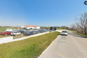 Terreno di 4000mq con Immobile a FERMO