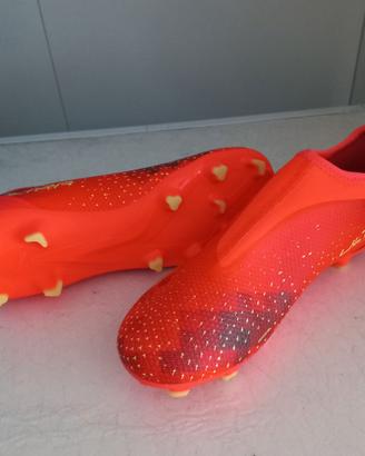 Scarpe calcio nuove