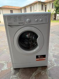 Lavatrice Slim  INDESIT IWC 61052 ECO - 6kg - A++