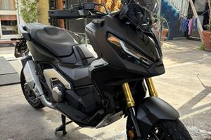 X-adv 750 2024