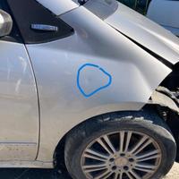 PARAFANGO ANTERIORE DESTRO MERCEDES Classe A W169