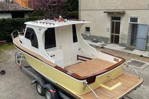 Barca Cabinato marca Chris Craft Lobster