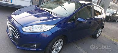 Ford Fiesta Plus 1.5 TDCi 75CV 5 porte