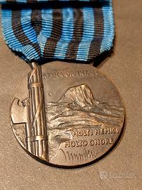 medaglia A.O.I.  1936 con gladio.
