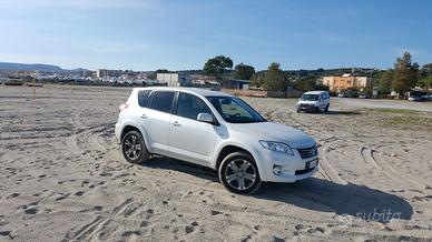 toyota rav 4 150 cavalli automatica 2010
