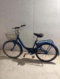 Bicicletta da donna con cestino da 24 pollici
