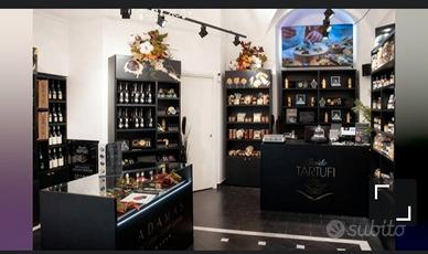 Negozio, attualmente di prodotti gastronomici