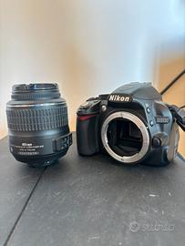 NIKON D3100