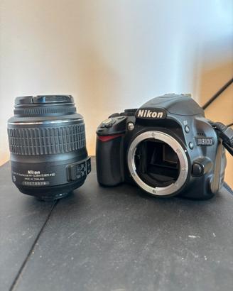NIKON D3100
