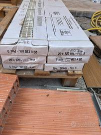 Pavimento gres porcellanato effetto legno