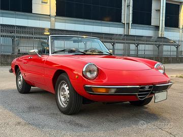 Alfa romeo Spider Duetto 2000