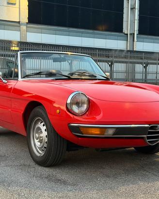 Alfa romeo Spider Duetto 2000