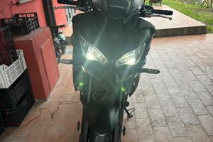Kawasaki Versys 650 - Anno 2025 - Pari al nuovo