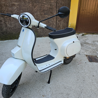 Vespa 50