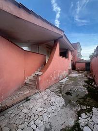 Rif. 491 ischitella 98.000,00 - porzione di villa