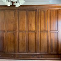 Camera in stile arte povera