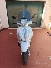 Piaggio Beverly 125 – 2012