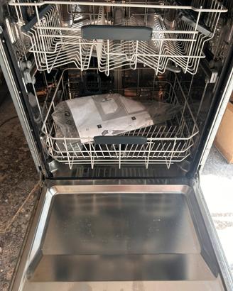 Lavastoviglie da incasso Hotpoint-Ariston 60cm