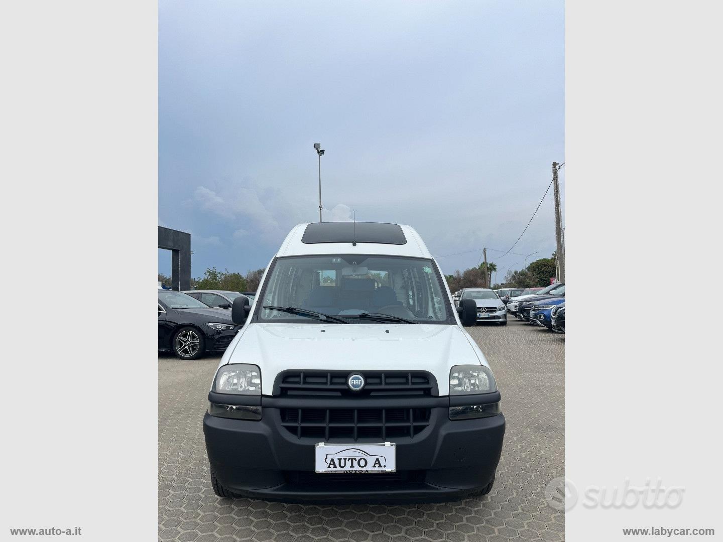 Fiat Doblò 2004 photo 2