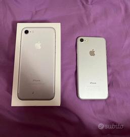 iPhone 7 argento