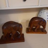 coppia di elefanti in legno