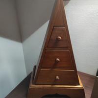 cassettiera vintage legno piramide