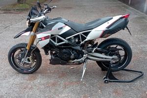 Aprilia Dorsoduro 1200 - accetto permute
