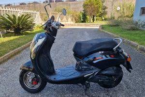Scooter MIO 50 SYM 