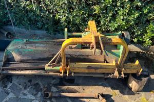 Trincia di 180 cm per trattore